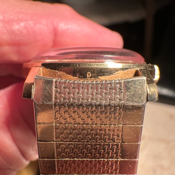 Vintage men’s Caravelle by Bulova watch - Picture 6 of 15